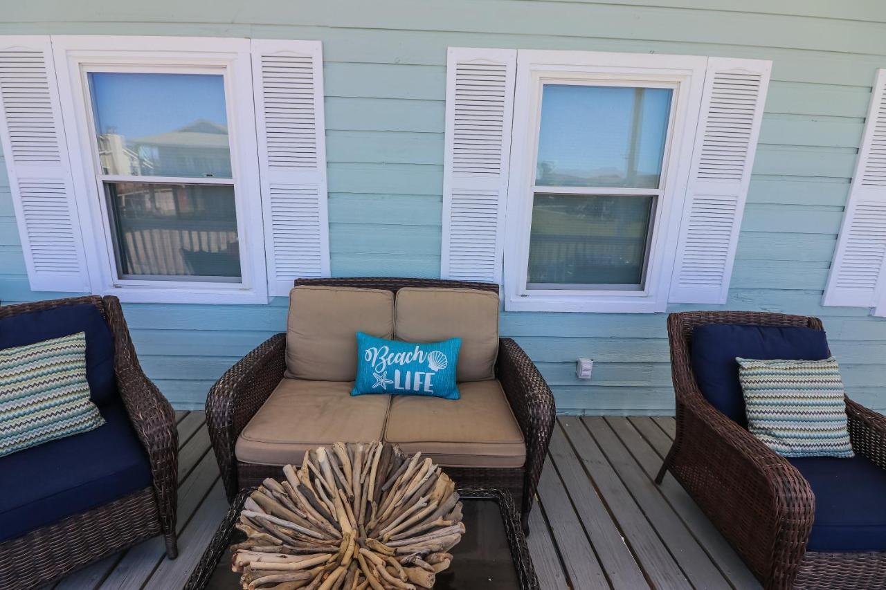 One-Of-A-Kind Beach Home With Lounge Bar Game Room Galveston Exteriér fotografie